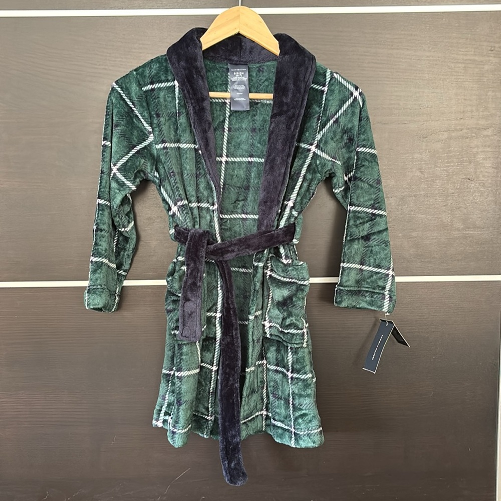 Tommy Hilfiger Boys Green and Navy Plaid Robe